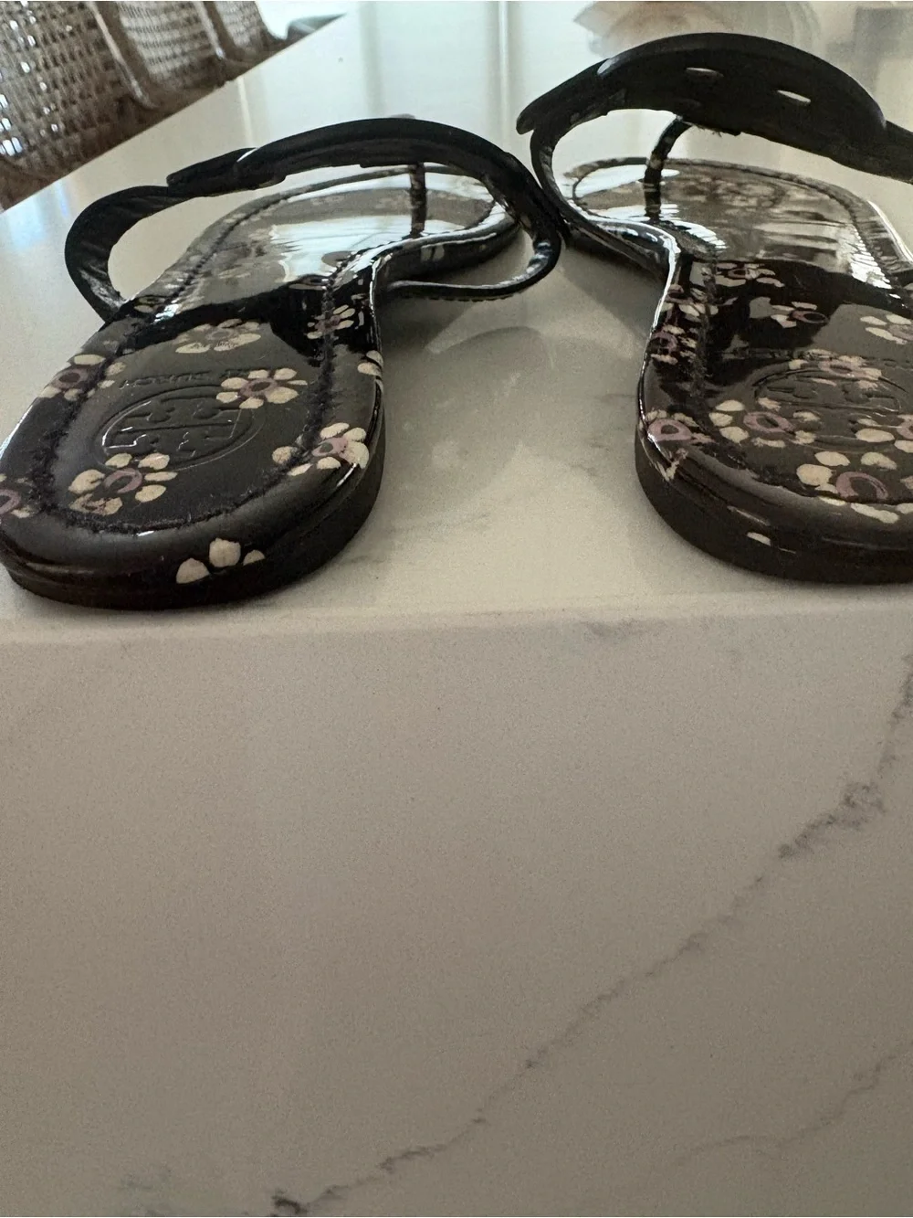 Tory Butch Black Floral Patent Thong Sandals